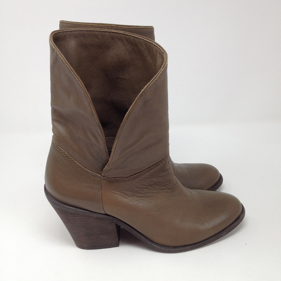 🚫SOLD🚫 - Picture 2 of 8